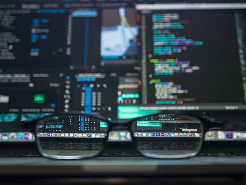codigo web en ordenador